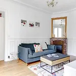 Bnbnova - Stylish 1br Steps From Le Marais & Montorgueil *