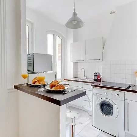Bnbnova - Stylish 1br Steps From Le Marais & Montorgueil * Paris